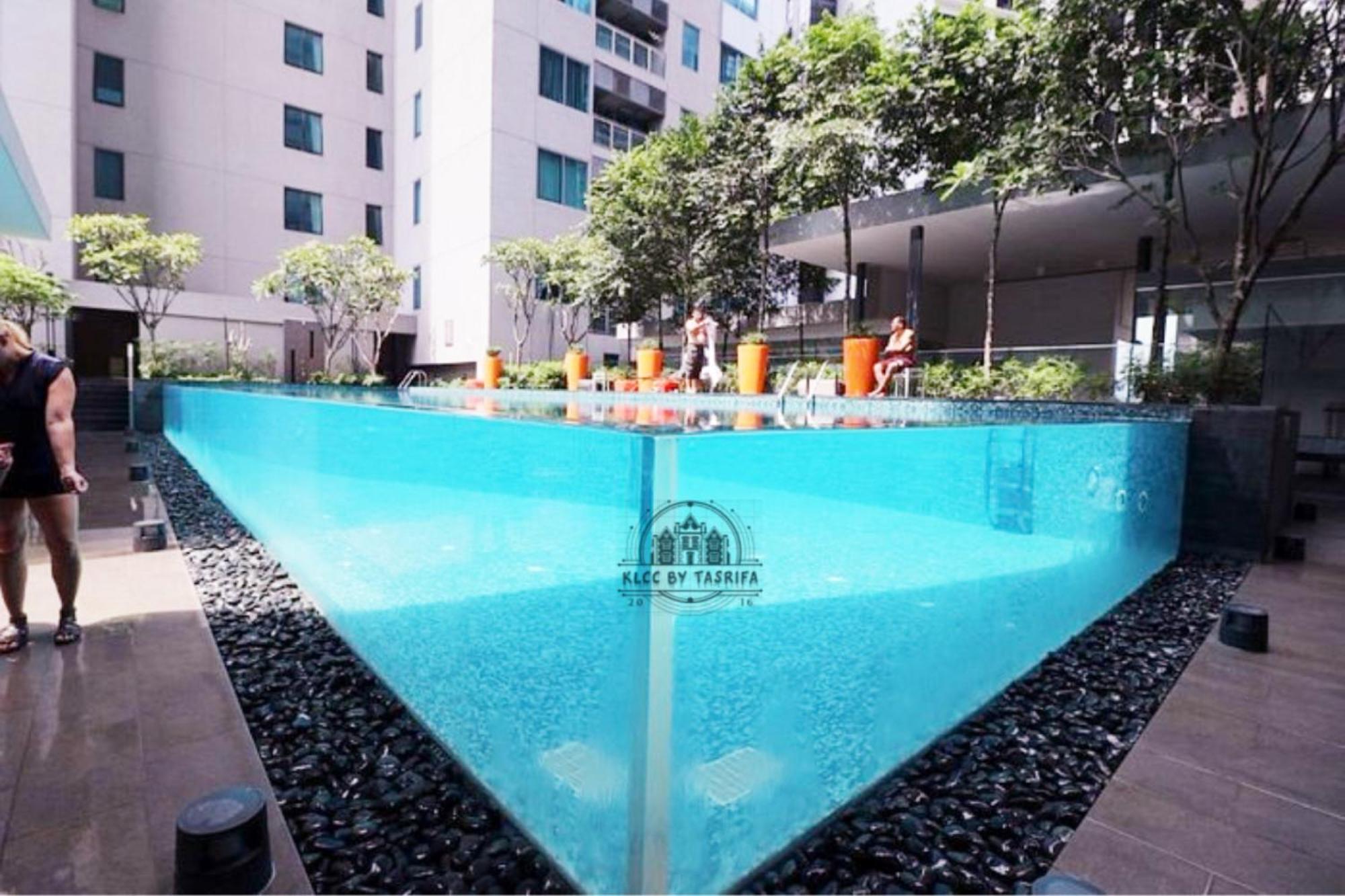 Mercu Summer Suites Klcc By Sweet Home Kuala Lumpur Exteriör bild